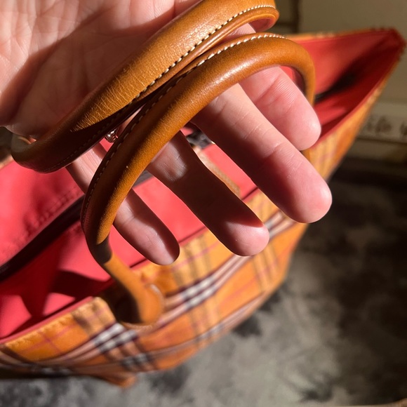 Burberry Blue Label Tote - Great condition medium size - Picture 6 of 16